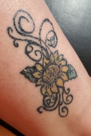 Sunflower ankle tat