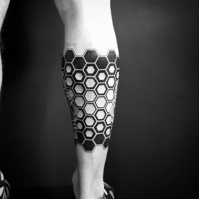 #geometry #geometric #geometrictattoo #sacredgeometry #sacredgeometrytattoo #dotworktattoo #dotwork #dottattoo #blackworktattoo #blackwork #psychedelic #patternwork #patterntattoo #3dtattoo #mandala #mandalatattoo #mandaladotwork #mandaladesign #geometricmandala #arm #armtattoo #psychedelic #psychedelictattoo #opticalillusion #opticaltattoo 