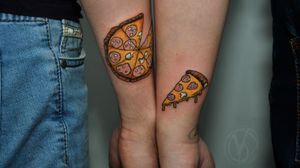 #tattoo #tatt #tattooed #victoriadenske #tattooart #tattooedukraine #kievtattoo #kyivtattoo #ink #inked #tattoodo #wctattoos #bodyart #watercolortattoo #colortattoo #tattoodo #beautiful #instatattoo #linework #inkedup #tattooartist #blacktattoo #sketchtattoo #pizza #junkfood #fastfood #coupletattoo