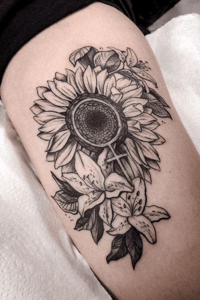 Sunflower + lily ✨♥️