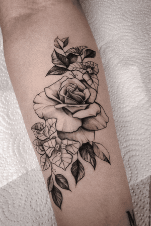 Rose floral 🌹🖤