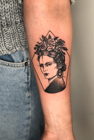 Sketchy tattoo, portrait tattoo, Frida 