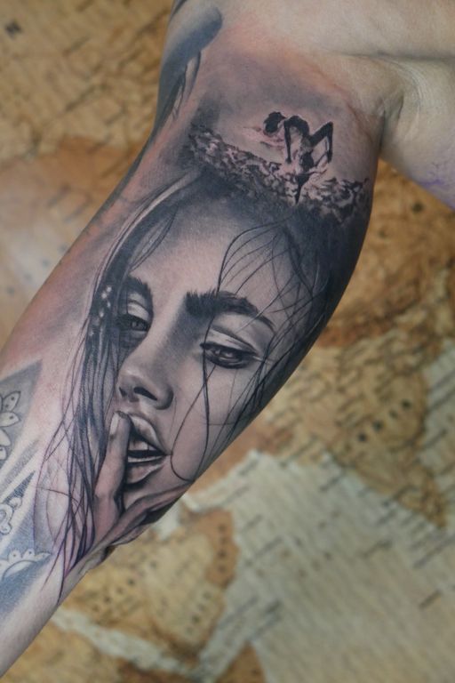 Flash tattoo