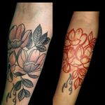  #tattoo #inked #ink #freehand #flowers #florrs #manoalzada #blackandgrey #blackandgreytattoo #luchotattoo #luchotattooer #pergamino 