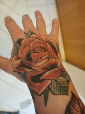 #rose #hand #tattooonhand #redrose 