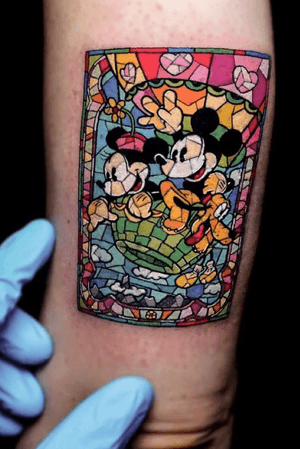 Mickey in stained glass #mickeymouse #colortattoo #armtattoo 