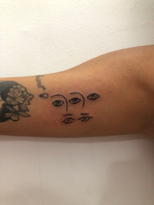 Flash tattoo