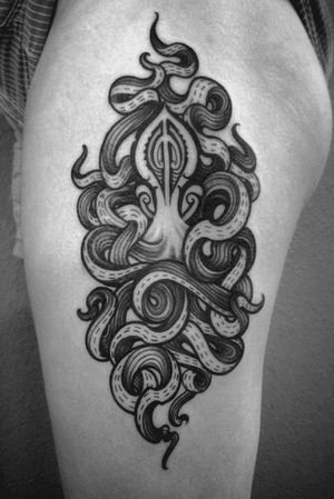 #octopus #tribal #tribaltattoo #polynesiantattoo #polynesian