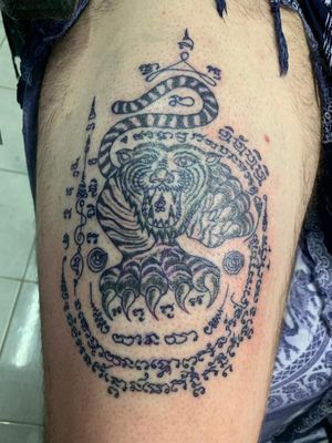work #tattoobyjip #jiptattoo #jipstudio #machine #bambootattoo #machineandbamboo #tattooartist #inkedup #inkdrawing #tattoo #bangkok #thailand🇹🇭💀Someone on koh phangan excited to get New tattoo from me! 🙏🙏I be in phangan . text me if you want to have it!! . thanks u so much🇹🇭🇹🇭💀💀💀#JIP's Tattoo💀💀 see you guys. 💀🤘🏻🤘🏻😎 contact me.  https://www.facebook.com/JIPSTattoo/ Thank you so much my Friend for your trust and see you next time ! ---------------------------------------------- Jip☠0655492194 koh @ Koh Phanang