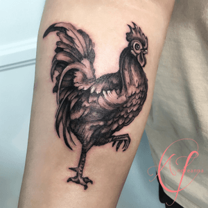 Rooster forearm tattoo #rooster #roostertattoo #blackandgrey #losangeles 