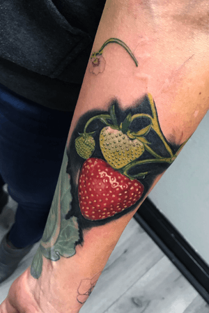 Realistic strawberry 