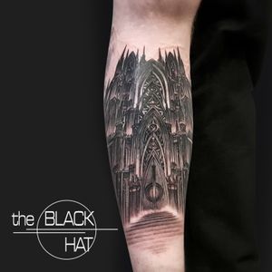 How absolutely EPIC is this gothic cathedral in blackwork style? Sergy @blackhatsergy has outdone himself on this one. This is his favorite kind of art, so if it hits the right strings for you, he is your guy!  #theblackhattattoo