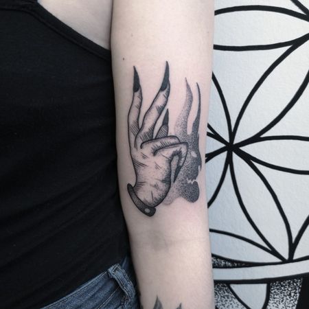 Flash tattoo