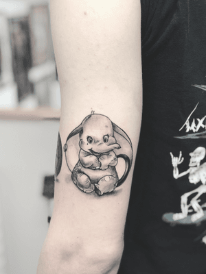 Cute little Dumbo I did @luckyironstattoocph 😊 I am back in Cape Town and taking bookings🤘🏼 • • • @flashheal @kakluckytattoos @luckyironstattoocph • • #tattoo #tattoos #art #dumbo #elephant #capetown #kakluckytattoos #copenhagen #luckyironstattoo #blackandgrey #blackclawneedle #electrumstencilproducts #kaapstad 