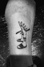 #tattooart #inked #tattooartist #blackwork #blackworktattoo #blackworkers #artwork #linetattoo #tattooisartmag #tattoolife #tattooink #tattoolove #tattoo2me #gucci #louisvuitton #artwork #girlswithtattoos #breakfest #warsawart @victor.ghor