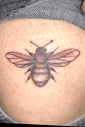 Bee on my knee for my best friend
