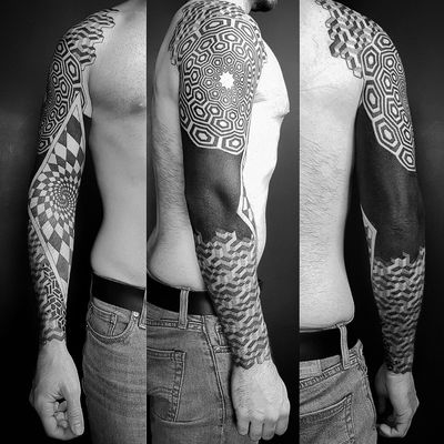 #geometry #geometric #geometrictattoo #sacredgeometry #sacredgeometrytattoo #dotworktattoo #dotwork #dottattoo #blackworktattoo #blackwork #psychedelic #patternwork #patterntattoo #3dtattoo #mandala #mandalatattoo #mandaladotwork #mandaladesign #geometricmandala #arm #armtattoo #psychedelic #psychedelictattoo #opticalillusion #opticaltattoo #fullsleeve #fullsleevetattoo 