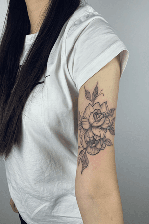 flower tattoo for woman 