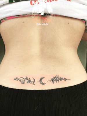 Floral tattoo for girls