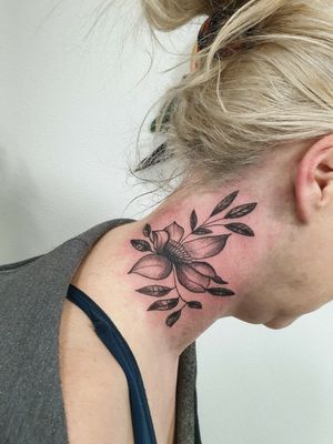 Flower neck tattoo #flowertattoos #necktattoo #blackandgreytattoo #blackandgrey