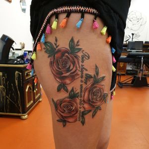 Red roses #rosestattoo #redroses #colortattoo 