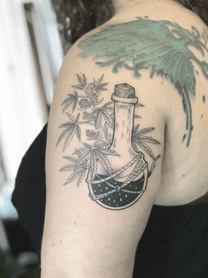 An awesome interpretation of #chronicmedication that I did on @carladanielle.jpg 🙏🏼•••@flashheal @daily.danish.ink @electrumstencilproducts @killerinktattoo •••#tattooart  #tattooist  #boldwillhold  #tattoodo  #tattoos #tattoo #tattooinsta #denmark   #copenhagen  #copenhagentattoo #luckyironstattoo #artoftheday  #københavn  #visualart  #artistofinstagram  #instart #walkins #tattookøbenhavn #art #skinartmag #420 #blackwork #minimalism #capetown #kakluckytattoos #kaapstad