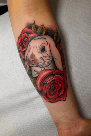Rabbit & roses