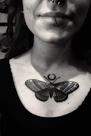 Moth, Vancouver, BC. 2k19 #vancouvertattoo #contemporarytattooing #moderntattoo #modernart #ttt #tttism #tattoo #blacktattoo #dotwork #blackworkers #blackworkerssubmission #tattooink #ink #blackink. #tattoos #tattooartist #stabmegod #insect #mothtattoo #moth