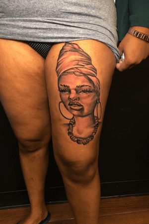 Custom queen piece on thigh. First session 