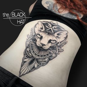 Seriously, how gorgeous is this Egyptian fusion piece of art? Our Felippe @flanfredi is the master behind this incredible work. 👏 #theblackhattattoo