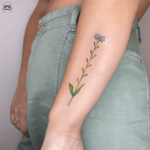 COLORED FLOWER TATTOO
