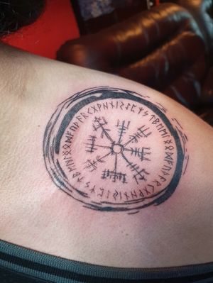 #viking #compass #vikingtattoo #vikingcompass 