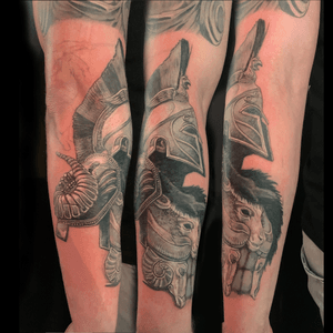 Falanx Greek Warrior for Gordon. I’m working on his whole arm. Super thankful for clients like this. If you are looking for a realistic piece DM me or contact your nearest Walls and Skin. #blackandgreytattoo #bng #wallsandskin #realistictattoo #realism #greekmythology #warrior #rotterdamtattoo #rotterdam #amsterdamtattoo #amsterdam 