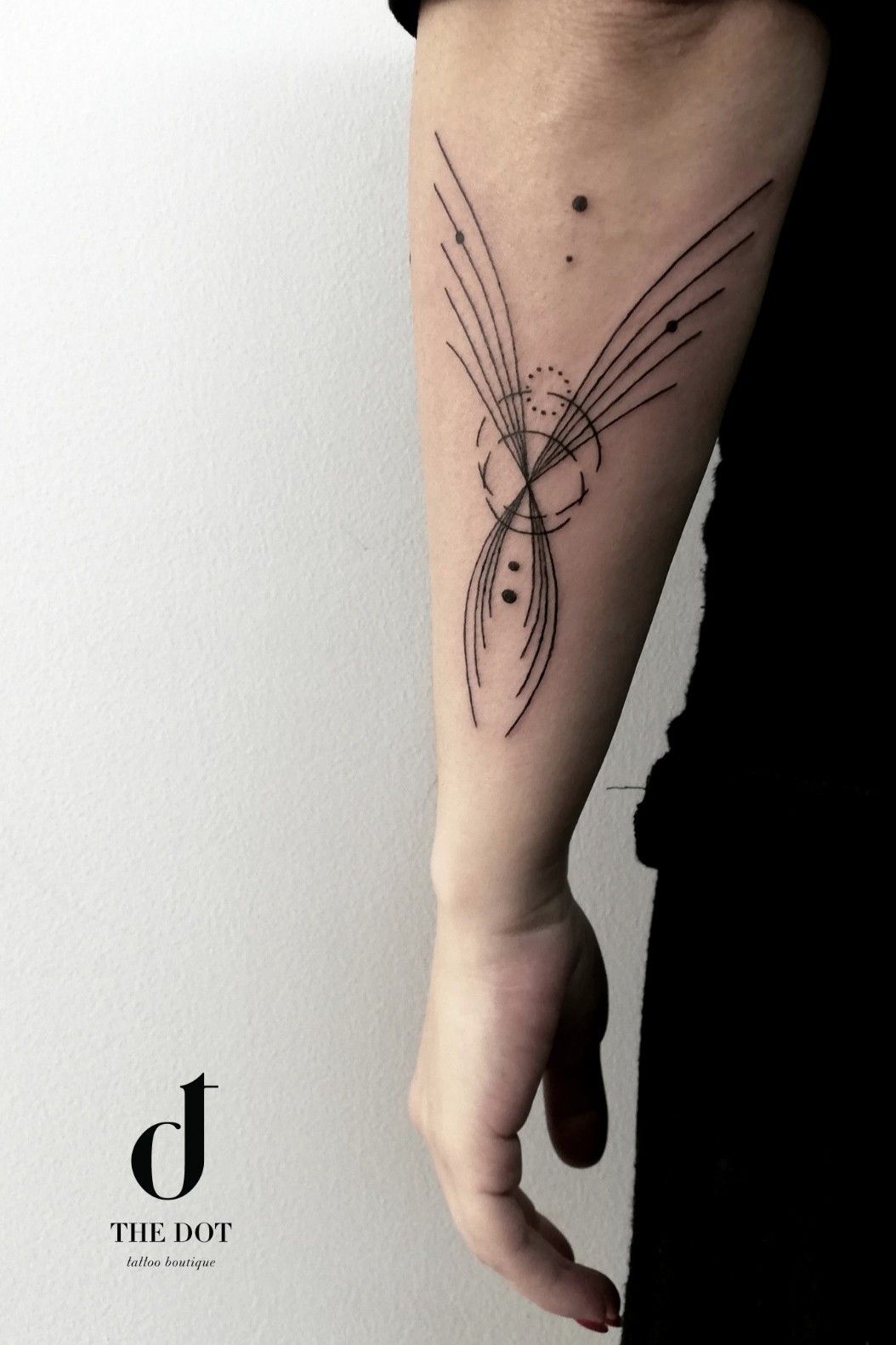 11 Minimalist Phoenix Tattoo Small Ideas That Will Blow Your Mind  alexie