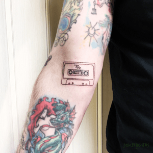 Cassette Tape Hand-poked Tattoo by Pokeyhontas @ KTREW Tattoo | Birmingham UK #cassettetape #handpoked #stickandpoke #handpushed #sticknpoke #fineline #linework #tattoo #birminghamuk #handpoked #handpoketattoo #handpoke #handpoketattooartist 