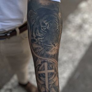 #tiger #rose #tattoo #ink #mattinktattoo