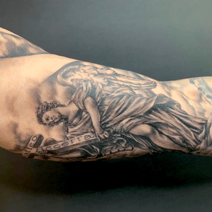 Tattoo by Onas Tattoo & Piercing