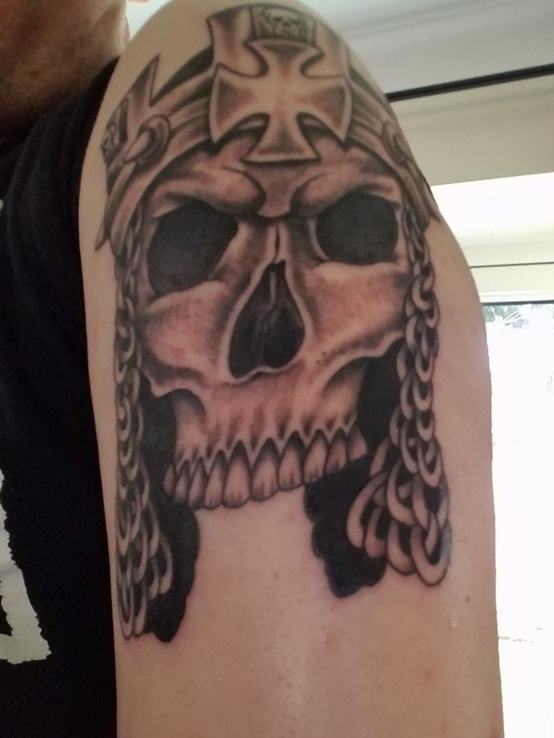 Triple H on Twitter Pottsy1987 TripleH StephMcMahon had my king of  kings inspired tattoo done yesterday what do you think  httptco5yNBYTLSD5WOW  Twitter