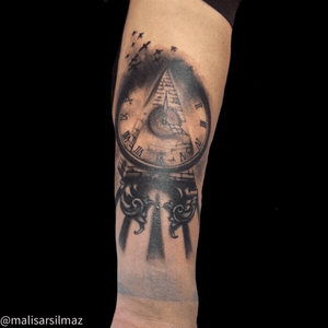 Pyramid Tattoo / Piramit Dövme