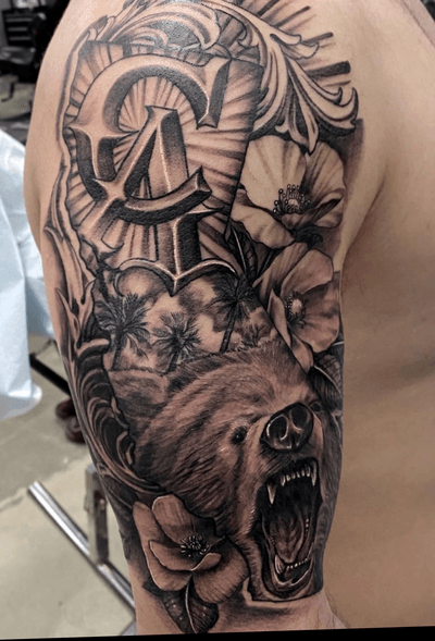 California piece I did for a client heading back to the navy. Thanks for your service bro and good luck on your journey moving up rank. Happy we got this session in to take California with u. Booking for April. Appointment only deposit required. #californiatattoo #beartattoo #poppytattoo #blackandgrey #bng #westcoast #westside #fuckcorona #fuckthatglare #cypress #oc #longbeach #peaces #bless #prayfortheworld #cali #skanvas