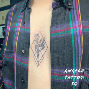Customize floral geometry sternum piece. Thanks zenn..!!!🔥🔥🔥🔥🔥🔥 Xoxo..!!🥰🥰🥰 😘😘 🔥🔥🔥🔥🔥🔥🔥 Like & Follow..!!!😍😍😍 🔥🔥🔥🔥🔥 @needlehearttattoo @cheyenne_tattooequipment @stencilanchored @asiatattoosupply @squidster_skinmarker @fytsuppliesmy @criticaltattoosupply @eternalink #sgtattoo #needlehearttattoo #singaporetattoo #tattoo #tattoos #tattooed #floraltattoos #inkedmag #singapore #japanesetattoo #bnginksociety #tattoo_composition #fytsupplies #kurosumiink #tattooist #criticaltattoosupply #cheyennetattooequipment #stencilanchored #cheyennespirit #tattooartist #angelatattoosg #irezumi #irezumicollective #狮城刺青 #eternalink #femaletattooartist #tattooer #sternum #squidster_skinmarker #asiatattoosupply