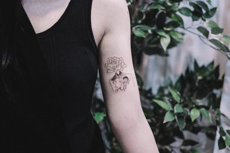 Flash tattoo