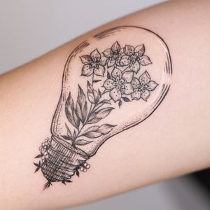 ✧ Lightbulb Flower Tattoo ✧