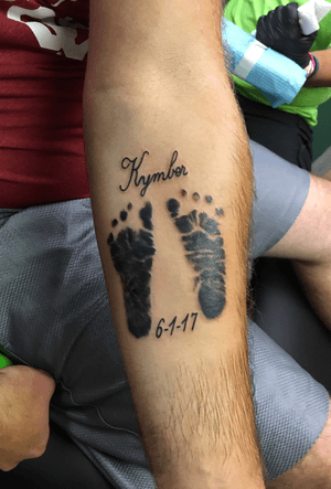 Daughter feet prints