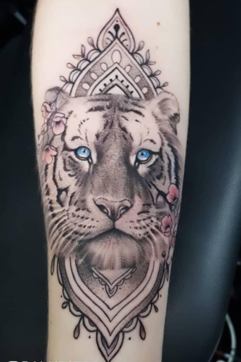 Tattoo uploaded by percy tat2holics • Tiger mandala #tigertattoo # mandalatattoo #floral #tat2holics !#tigerhead • Tattoodo Tattoo uploaded by percy tat2holics • Tiger mandala #tigertattoo # mandalatattoo #floral #tat2holics !#tigerhead • Tattoodo