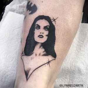 Mini Vampira 🖤🩸 #vampira #ladyofhorror #womenofhorror #blackwork #black #miniportrait #vampire #cardiff #wales #uk #uktta #physicalgraffiti 