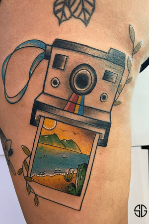 • Polaroid • custom traditional piece done by our resident @nicole__tattoo a month ago 📸 For bookings after lockdown and info:•🌐 www.southgatetattoo.co.uk•📧 info@southgatetattoo.co.uk •📱07456415895‬(WhatsApp only) ⚡️⚡️⚡️#polaroid #oldschool #traditionaltattoo #SGTattoo #southgate #southgatetattoo #southgatesgtattoo #northlondontattoo #northlondon #londontattoo #london #color #colourart 