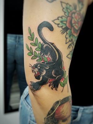 #traditonal #traditionalpanther #pamther #roses #covid #oldschool