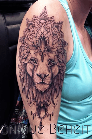 Mandala Lion by Monique Beheit