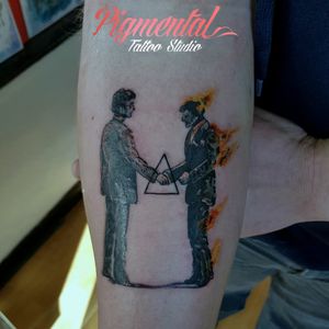 Pink Floyd Wish You Were Here Tattoo A bit sore and swollen, looking forward to seeing the healed result! #PinkFloyd #WishYouWereHere #PinkFloydTattoo #BandTattoo #AlbumCover #MusicTattoo 